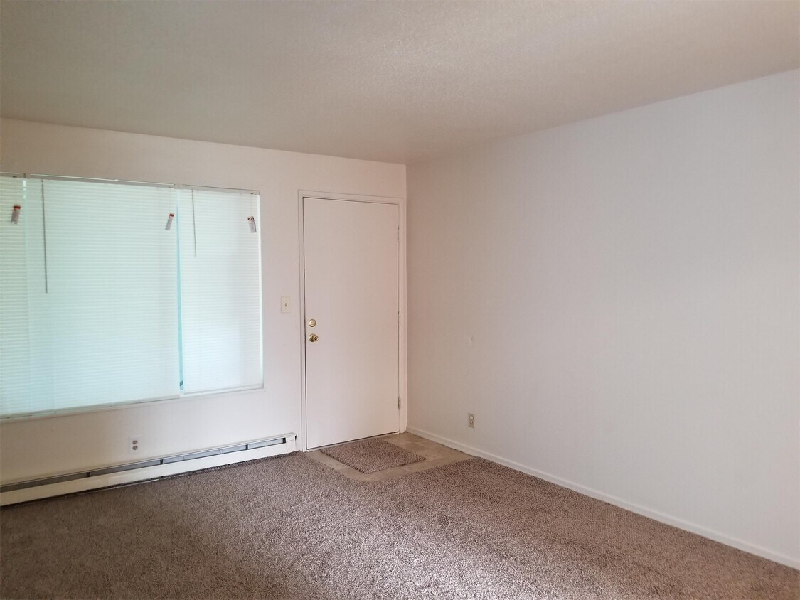 3263 Center St NE Unit 3263, Salem, OR 97301 Apartment for Rent in Salem, OR