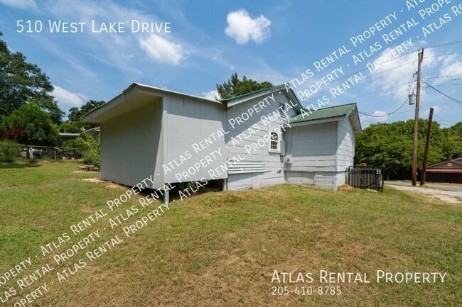 Foto del edificio - 510 W Lake Dr