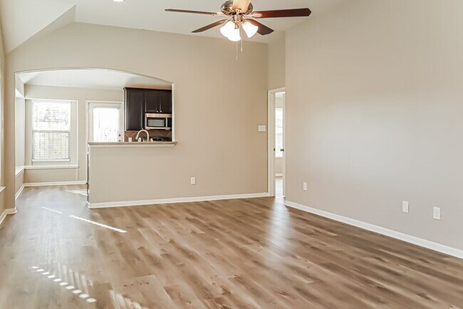 Foto del edificio - 323 Sea Breeze Dr