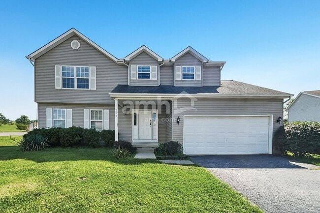 Building Photo - 206 Aston Ct