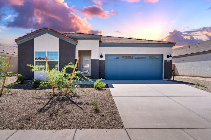 Foto principal - 12447 W Old Farm