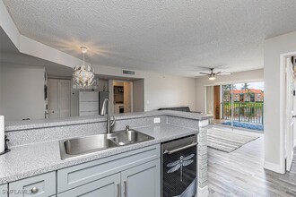 Building Photo - 1205 Wildwood Lakes Blvd