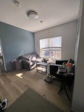 Building Photo - 258A-258A Sunview St