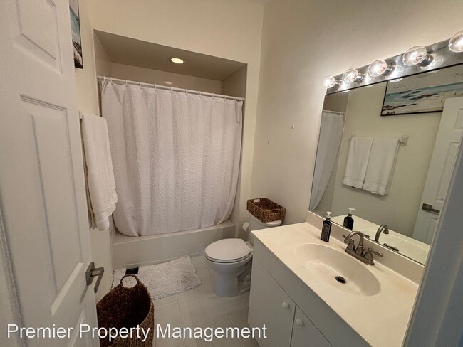 Building Photo - 3 br, 2 bath House - 963 Egrets Run #202