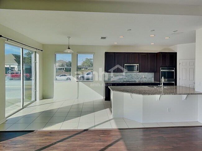 Foto del edificio - 5405 Manchester Dr