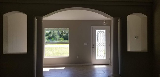 Foto del edificio - Brand new 3 bed 2 bath 2 car garage