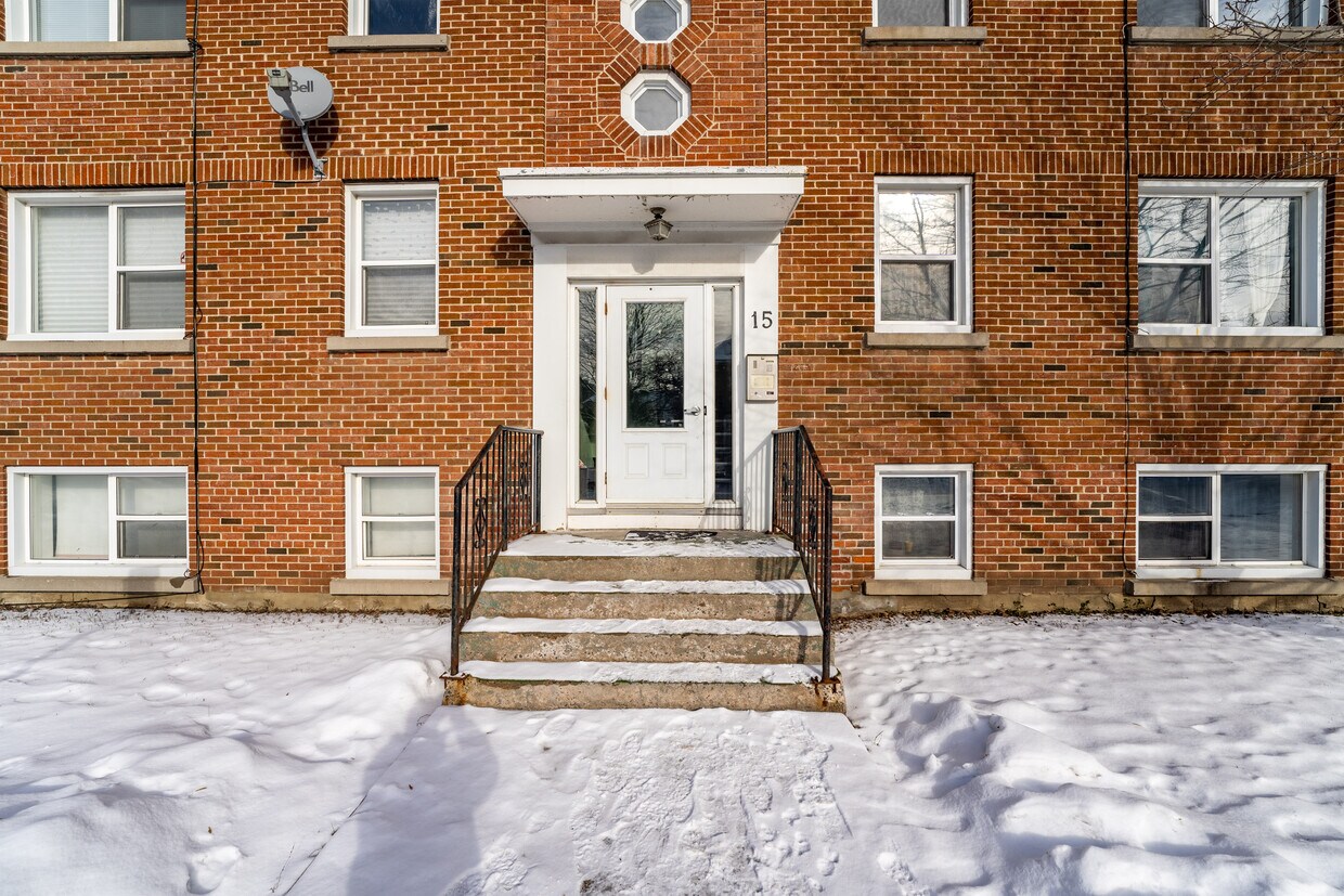 15 Lenore Pl Unit 3, Ottawa, ON K1L 7X8 Apartment for Rent in Ottawa