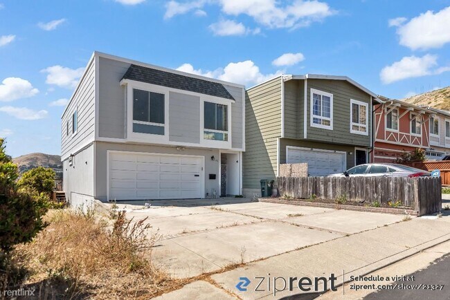 Foto del edificio - 3 br, 2 bath House - 161 North Spruce Aven...