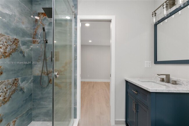 Foto del edificio - 3030 SW 21st Ct
