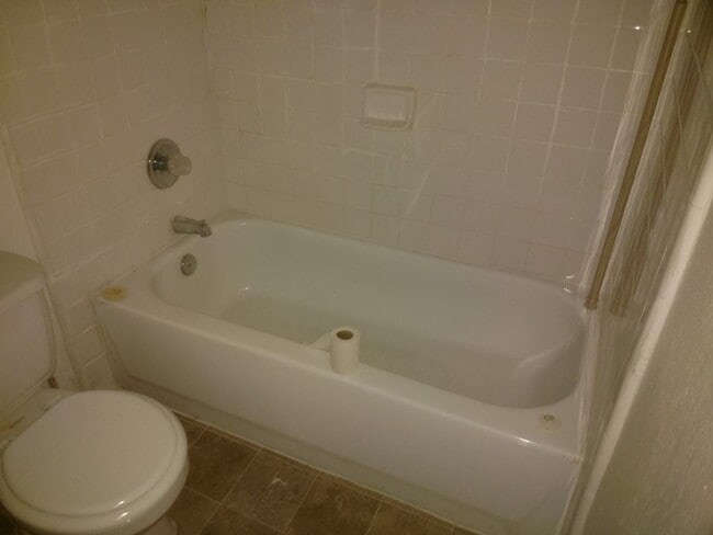 Foto del edificio - 1 bedroom 1 bathroom westside apt