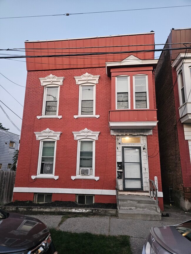 Foto del edificio - 1530 5th Ave