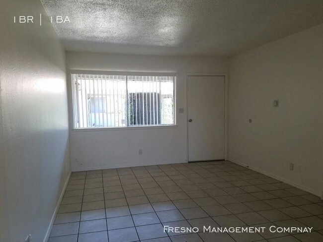 Building Photo - 1 bedroom in Fresno CA 93726