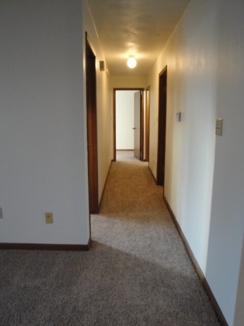Building Photo - 3445 Kingswood Pl