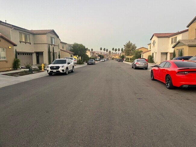 Foto del edificio - 32846 Crown Point Ln