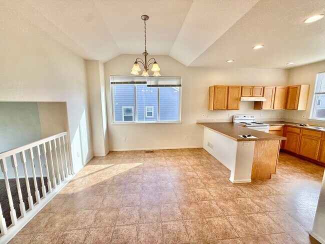 Foto del edificio - 7374 Andover St