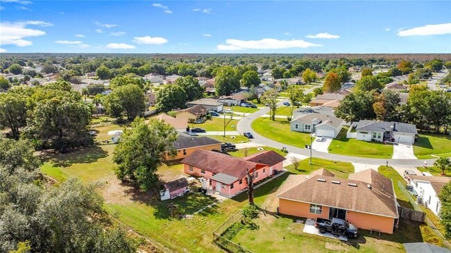 Building Photo - 739 Dromedary Dr