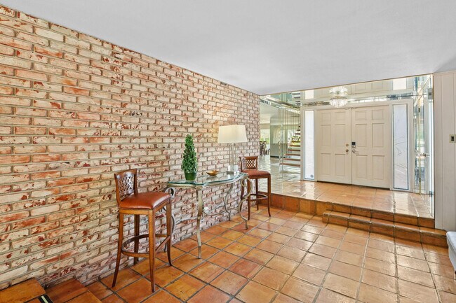 Foto del edificio - 4620 NE 25th Ave