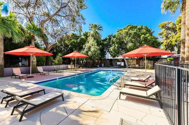 Foto del edificio - 6320 N 16th St