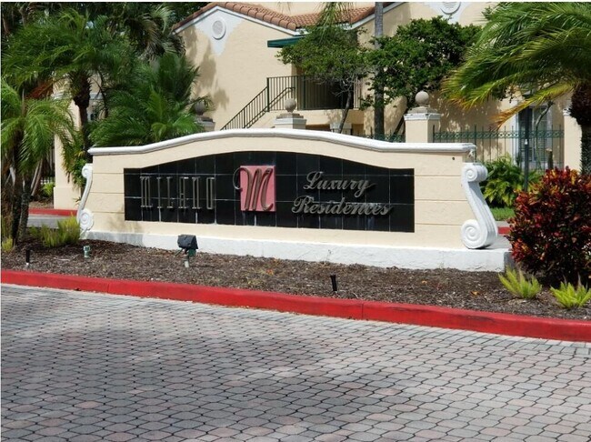 Foto del edificio - 1743 Village Blvd