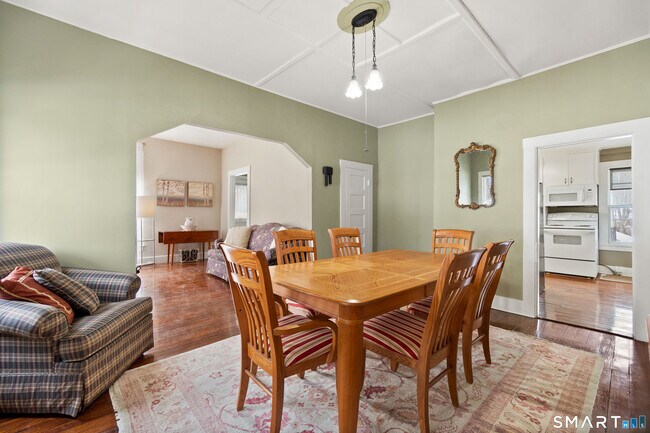 Foto del edificio - 263 Seymour Rd