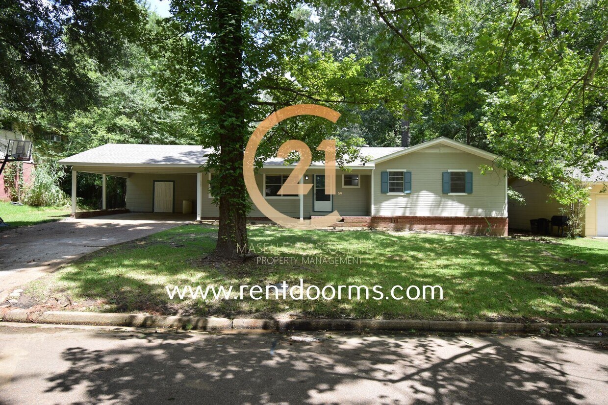 Primary Photo - 3 Bed/1 Bath in Garden Park