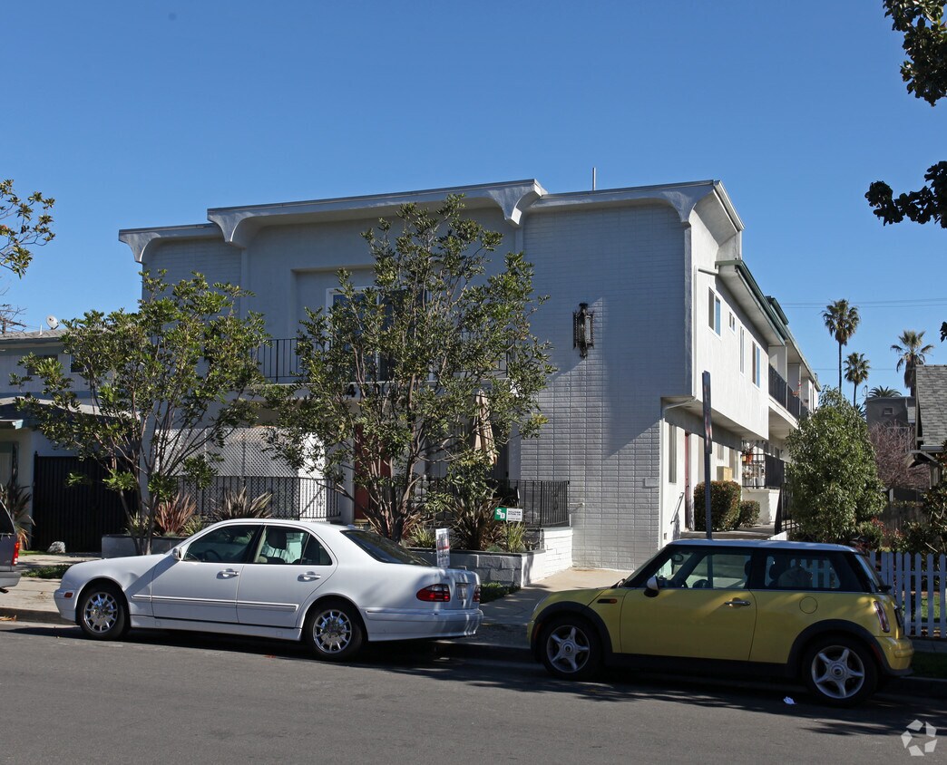 Primary Photo - 1433 10th St