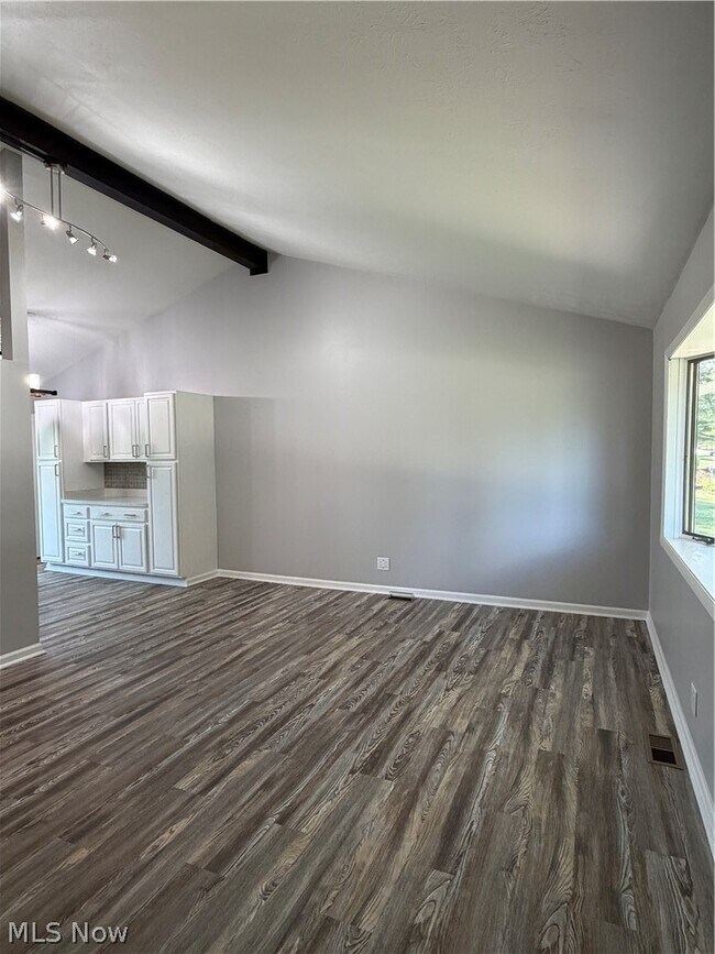 Building Photo - 13187 Yager Dr