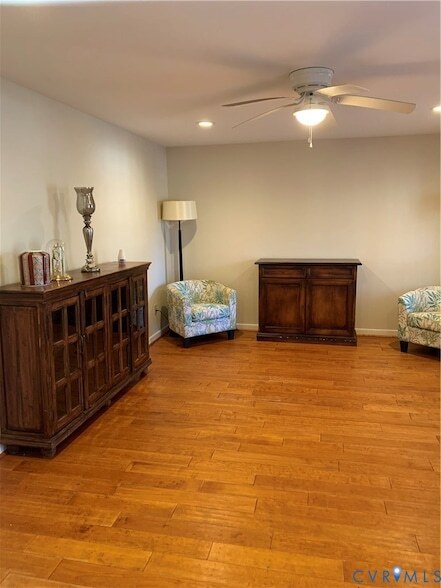 Foto del edificio - 6904 Deer Thicket Dr