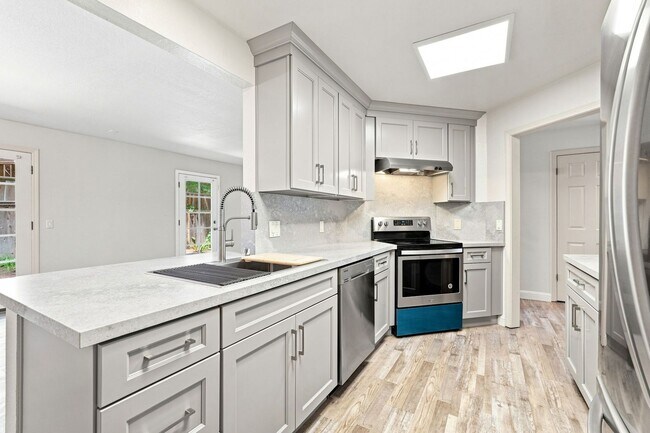 Building Photo - Updated 3-Bedroom Home in Cupertino with Top-Rated Cupertino Schools