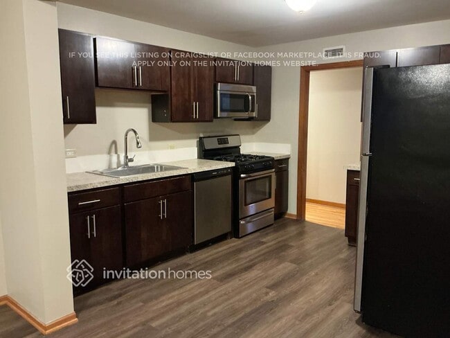 Building Photo - 3615 Cleveland Ave