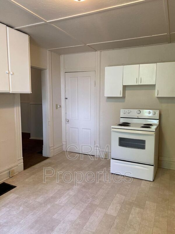 Foto del edificio - 603 S Main St