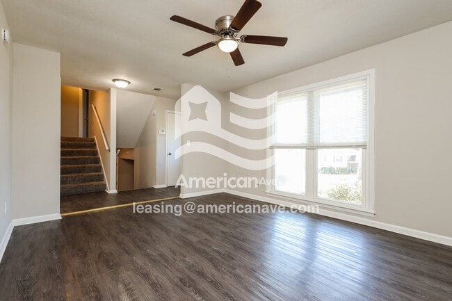 Building Photo - 1113 Rowell St