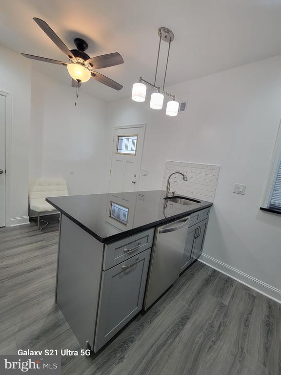 Foto del edificio - 5719 Haverford Ave