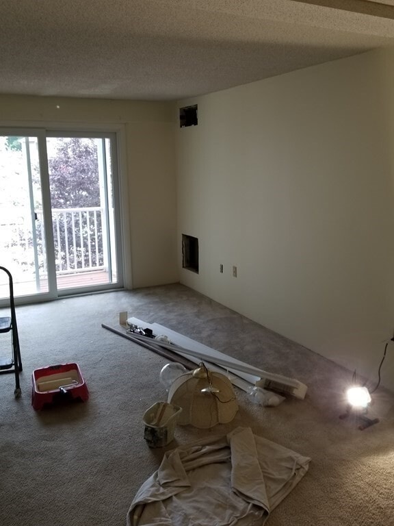 Building Photo - 36 Silver Hill Ln