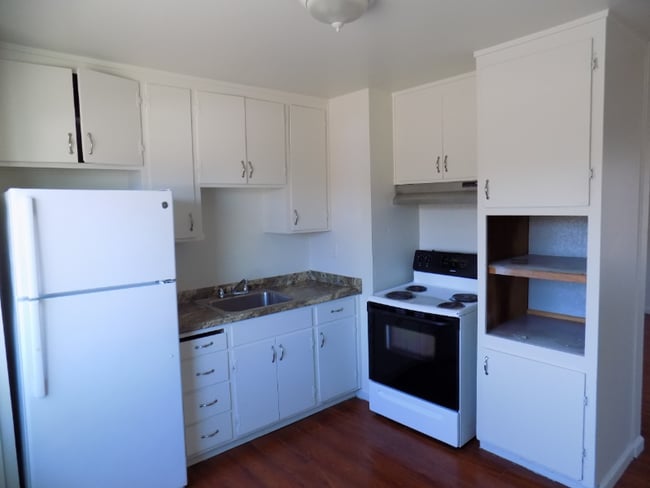 Photo - 240 Pamela Ave Apartment