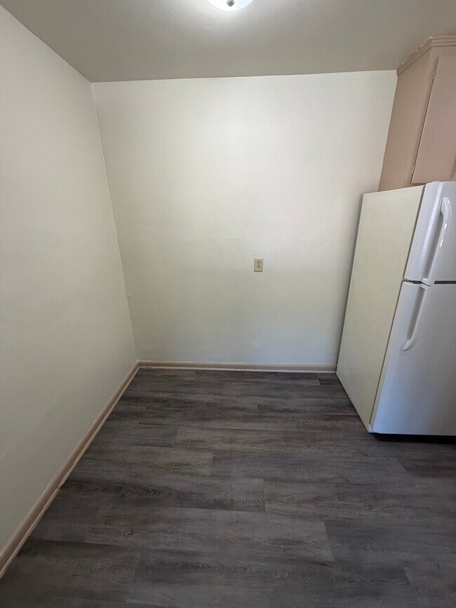 Foto del edificio - 3157 S 47th St