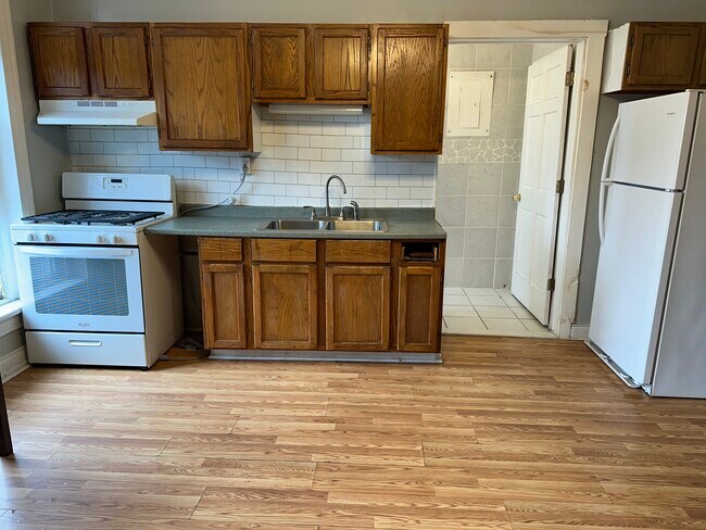 Foto del edificio - 140 Front St