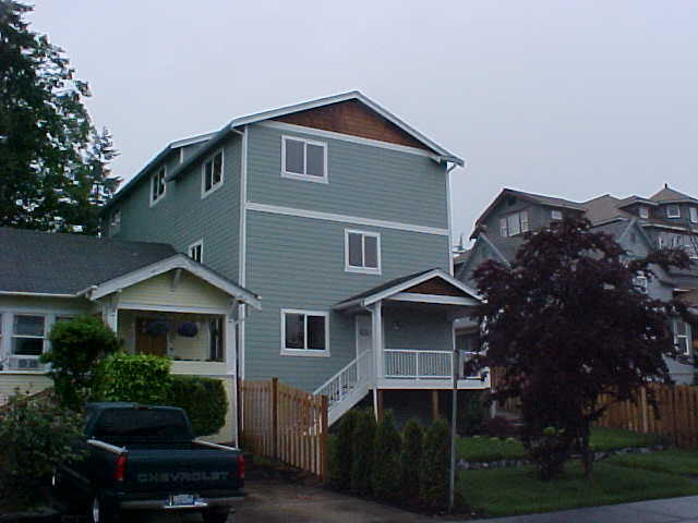 Foto principal - 3222 Lombard Ave