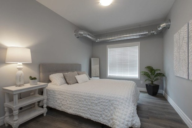 Building Photo - 565 Princess