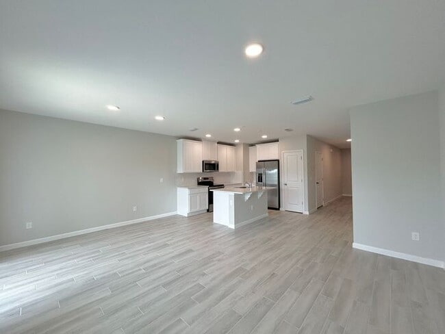 Building Photo - Brand-New 3/3 Modern Townhome in Gated Tys...