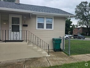Building Photo - 142 Arizona Ave