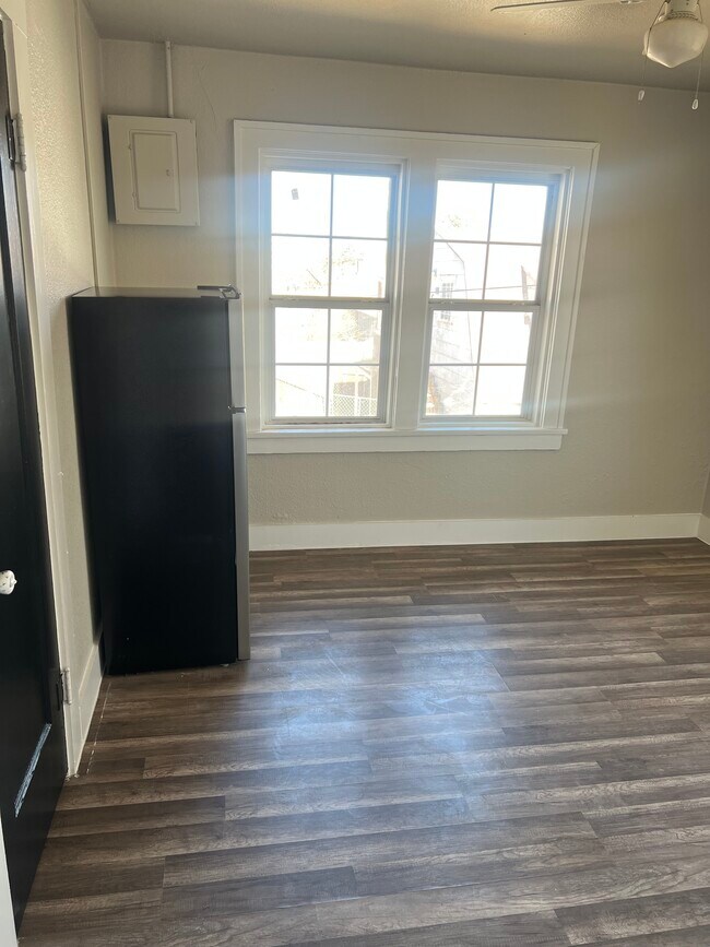 Foto del edificio - 2116 15th St