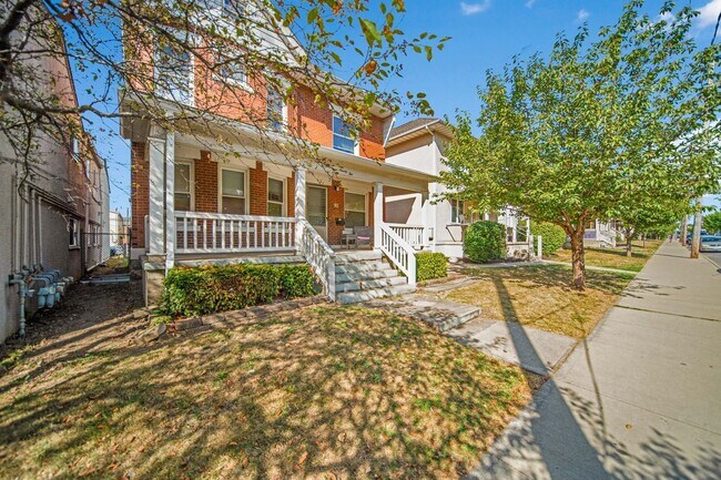 Foto del edificio - Massive 10 Bedroom Newly Renovated House P...