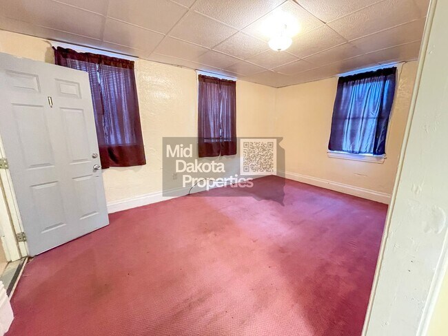 Foto del edificio - 112 N Rowley St