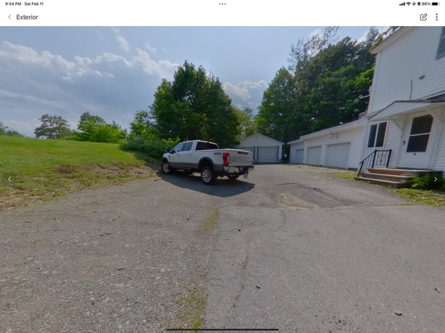 Building Photo - 290 Bennoch Rd