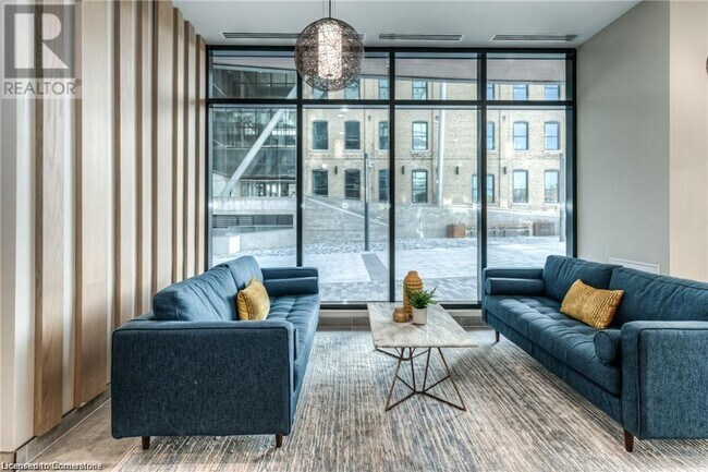 Photo du bâtiment - 108 Garment St
