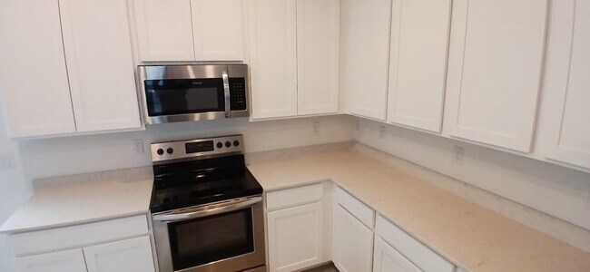 Foto del edificio - 1846 NW 44th Court Rd