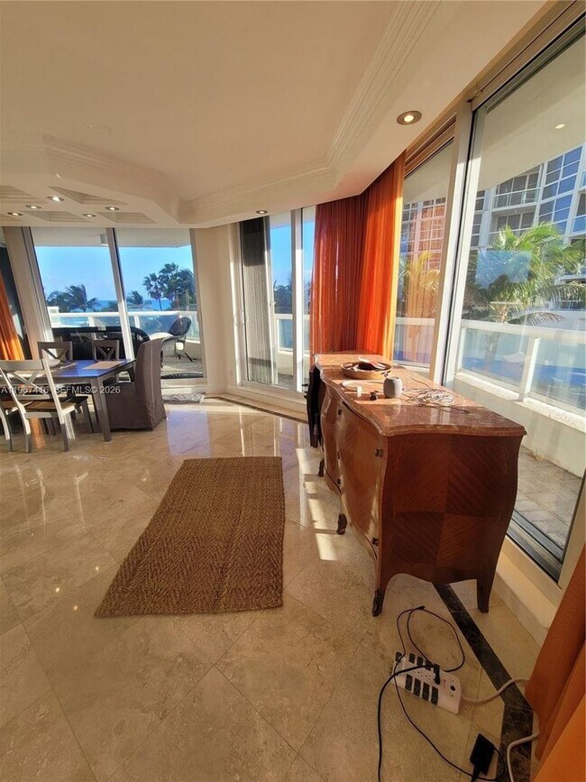 Building Photo - 6051 N Ocean Dr