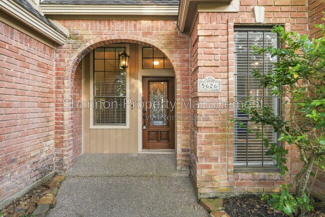 Foto del edificio - 5626 Spring Lodge Dr