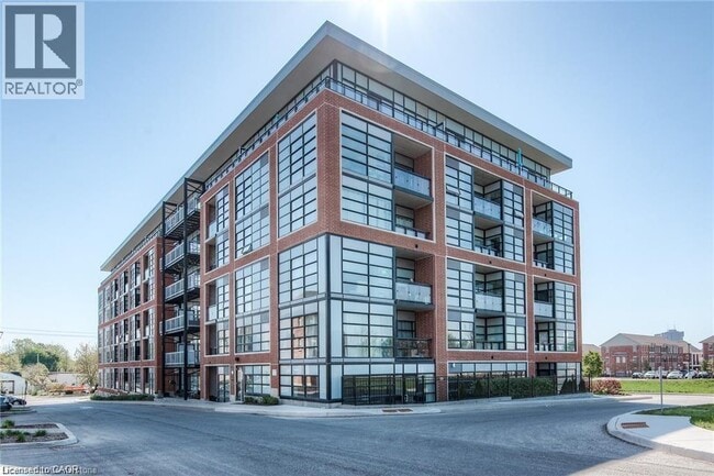 Building Photo - 15 Prince Albert Blvd